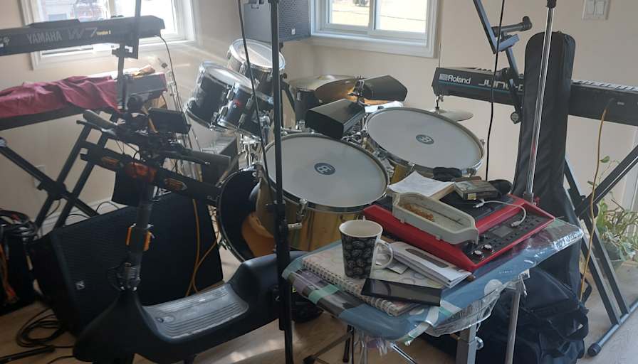 Lennox's room