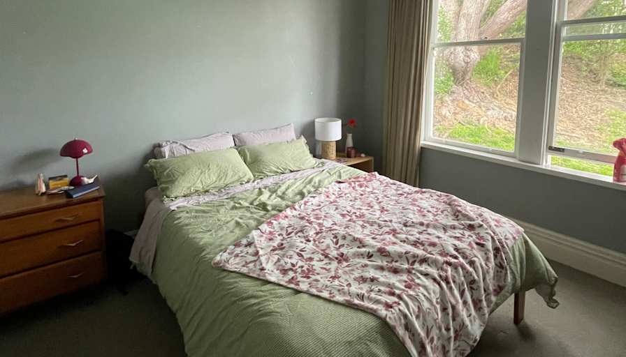 Liv's room