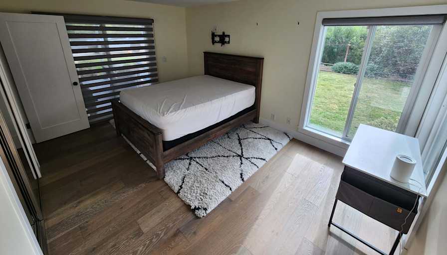 Valerie's room
