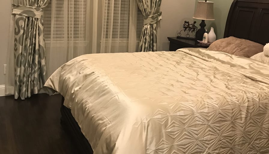 Phoebe's room