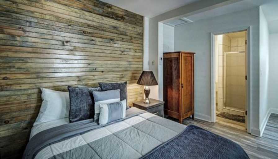 Sandra's room