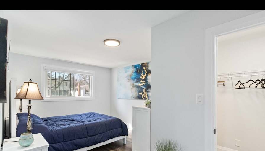 Burlington's room