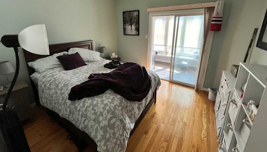 Jasmeen's room