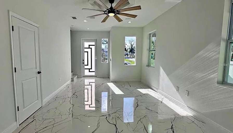 Jhon's room