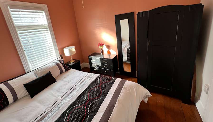 Remle Vose's room