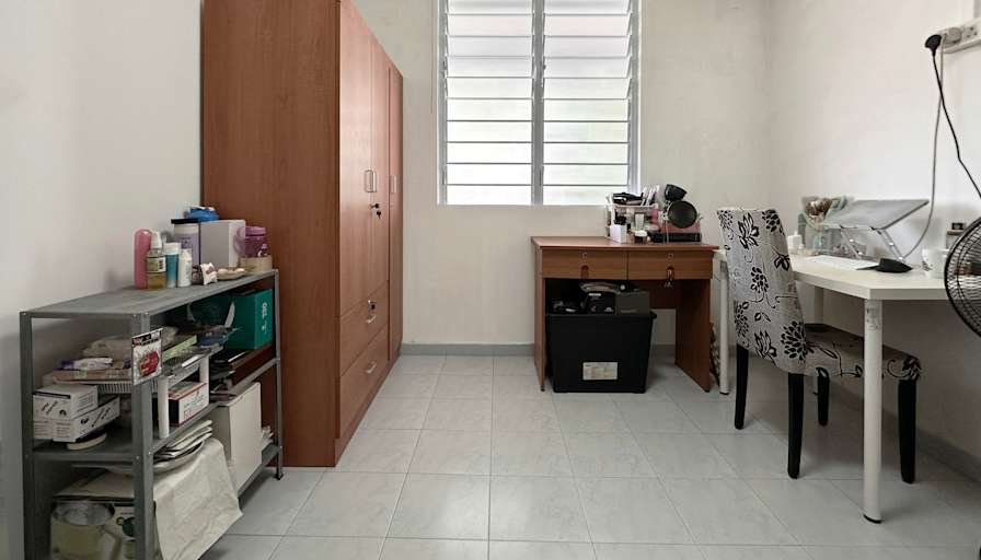 Phyllis's room