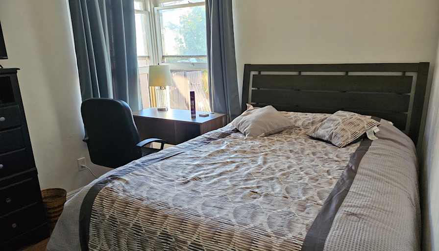 Justine's room