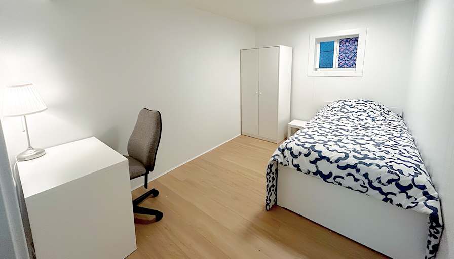 Shirin's room