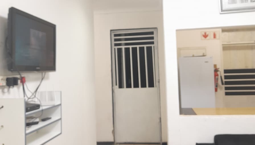 za one point's room