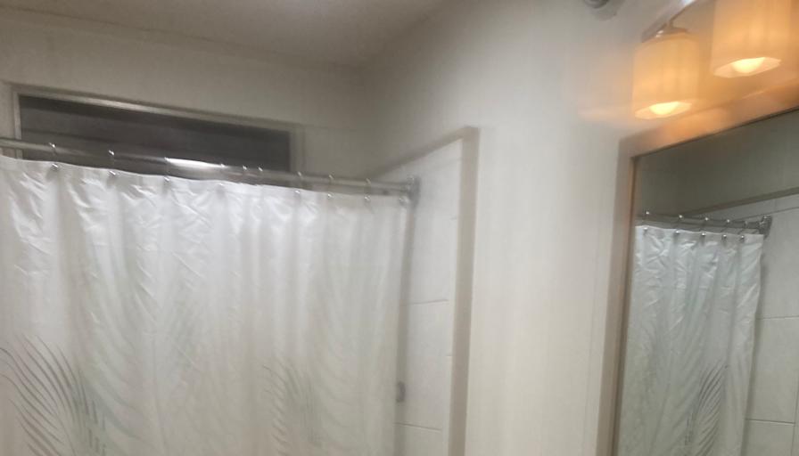 Glenn Higa's room