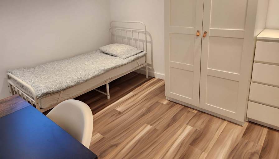 Gokce's room