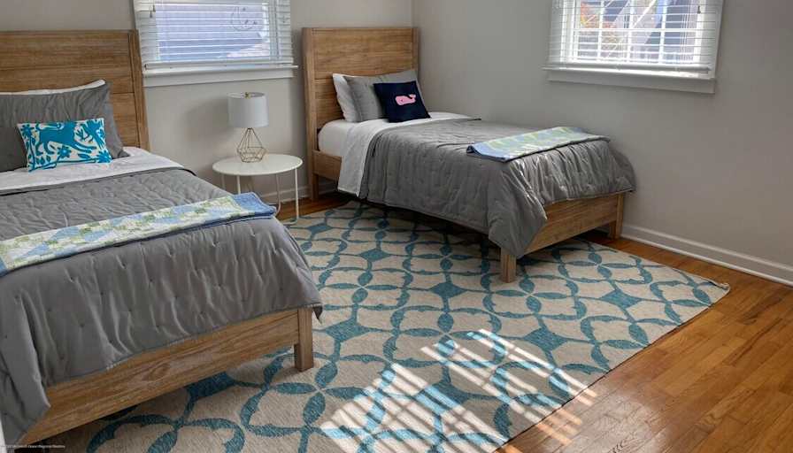 Elle Waters's room