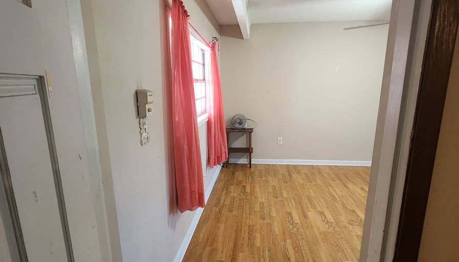 Julious's room
