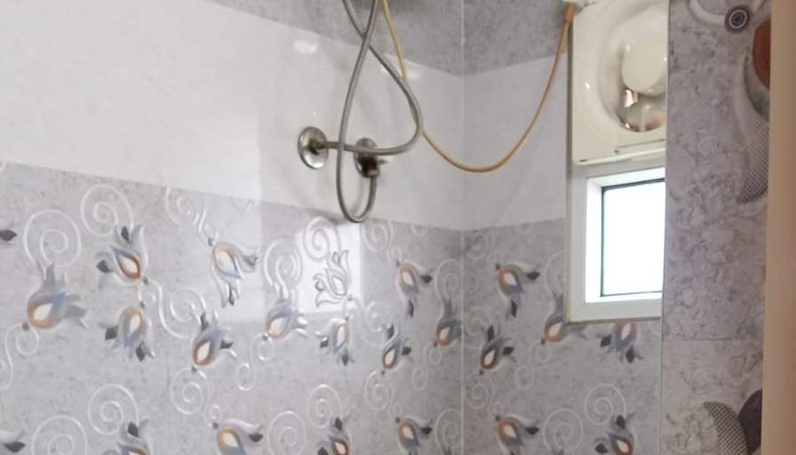 Kaviya's room