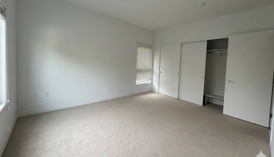 Max's room