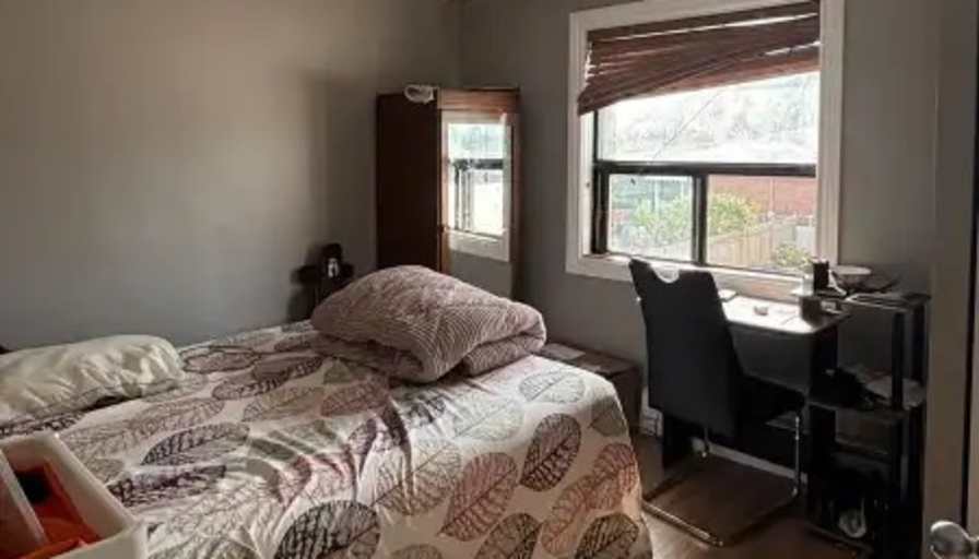 Tanisha Dasaraj Centhamil's room