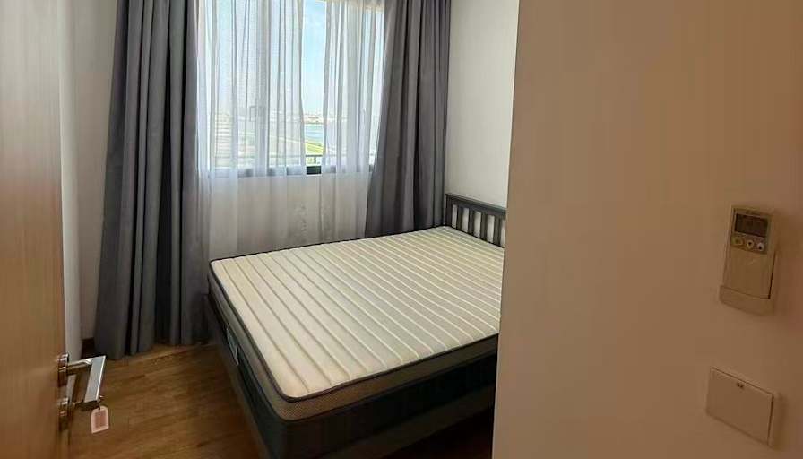 yuchen's room