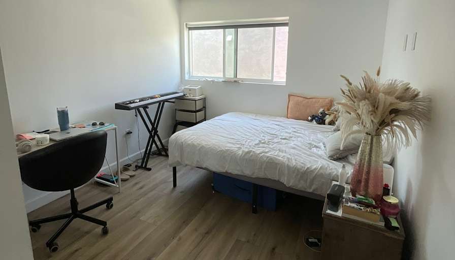 Nicolas Navarro's room