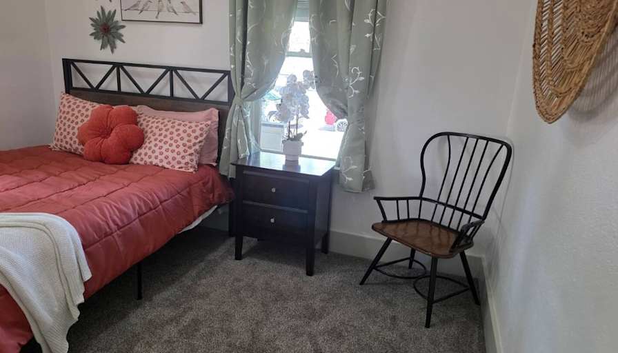 Jacqueline's room