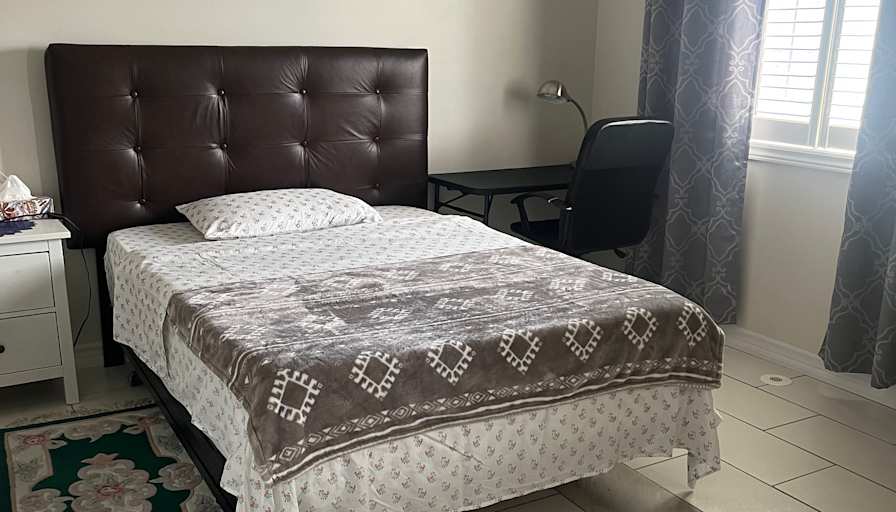 Russelle's room