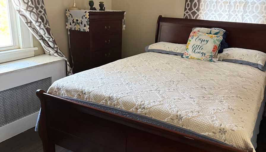 Jacqueline's room