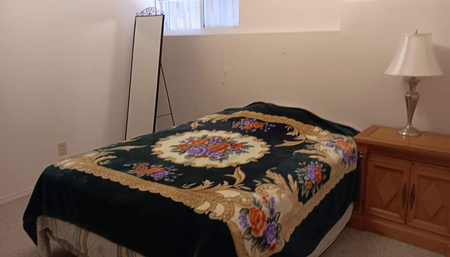 Kayna's room