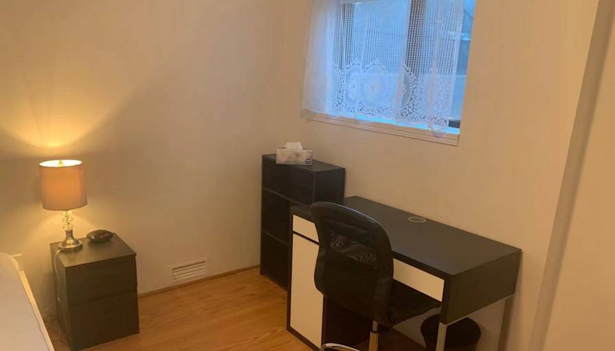Steve's room