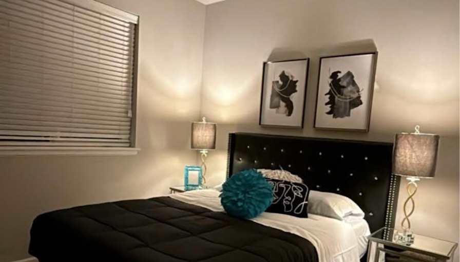Krikor's room