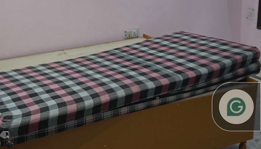 Neeraj kr pandey's room