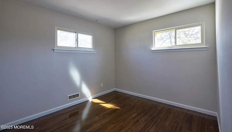 jade boller's room