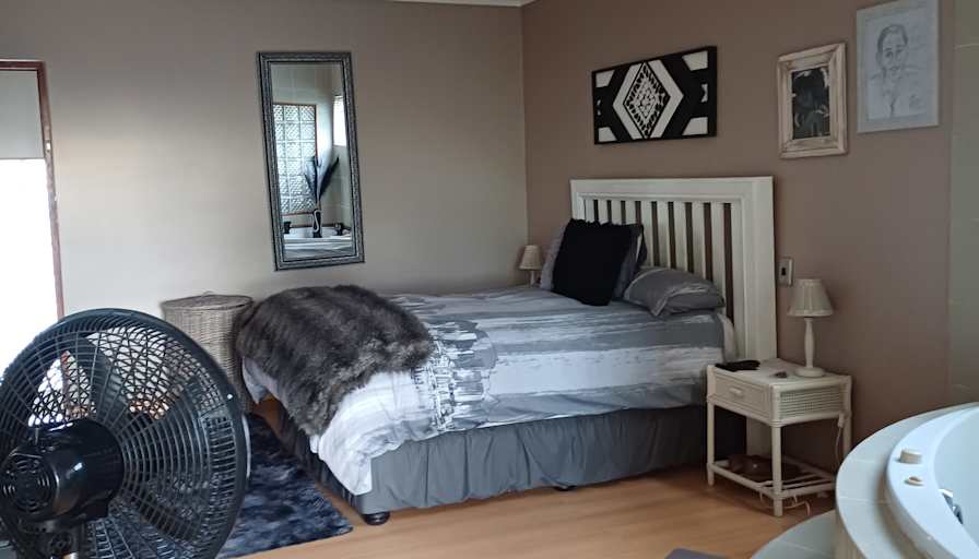 Samantha's room