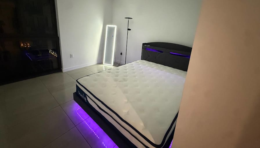 Ilia's room