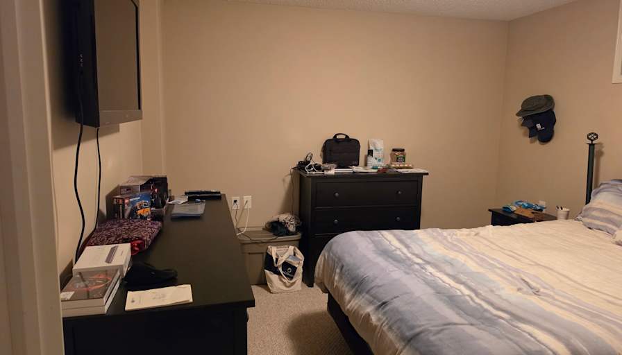 Wade Smith's room