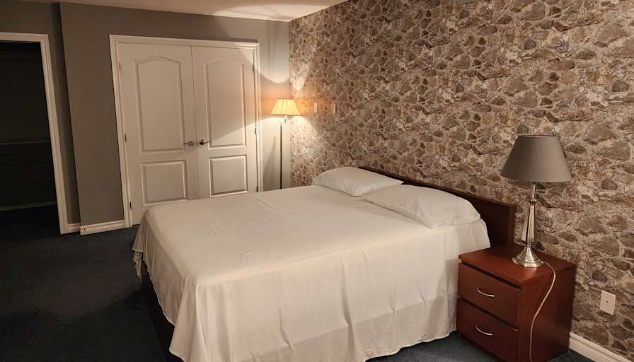 Mohammad's room