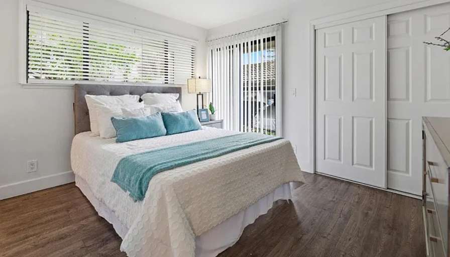 Jerri's room