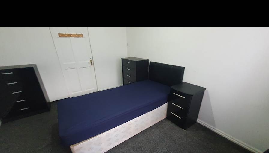 Amjad's room