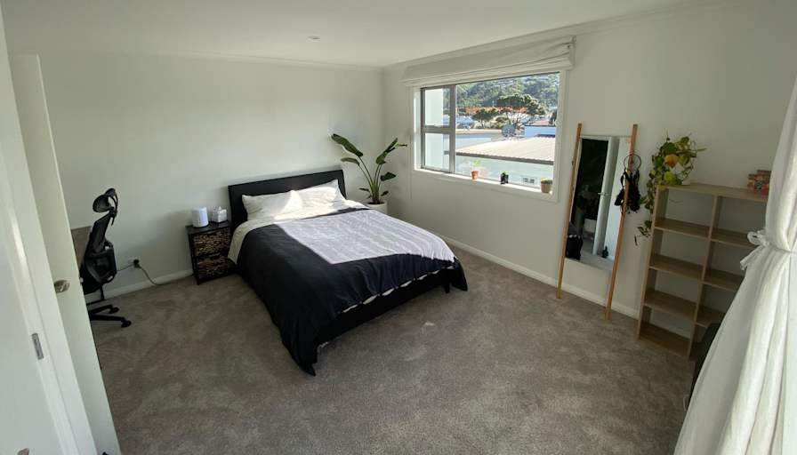 Jennifer's room