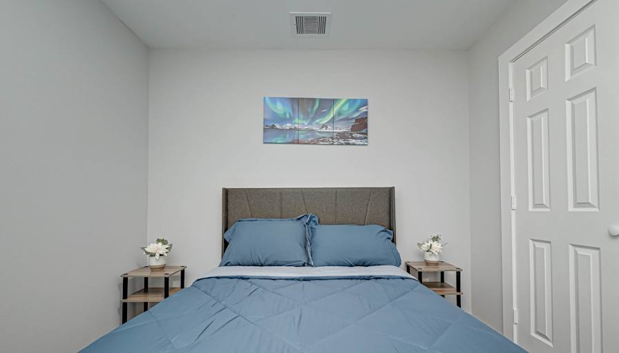Felix's room