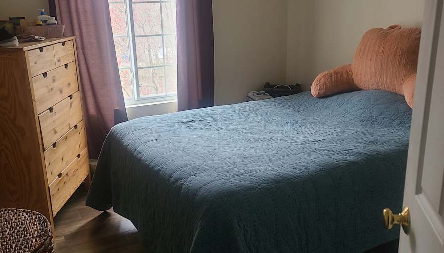 Tracey's room