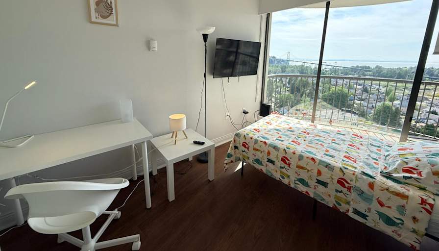 Attila's room