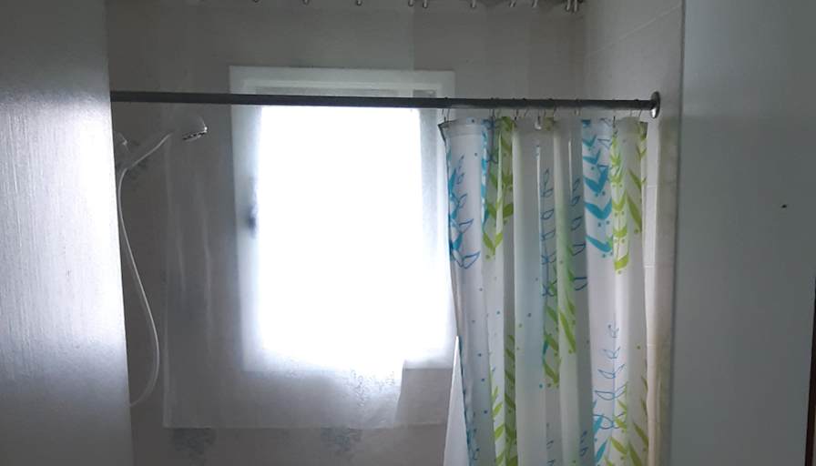 Hans's room