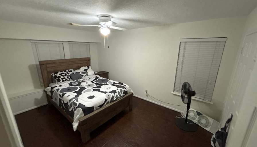 Curtis's room