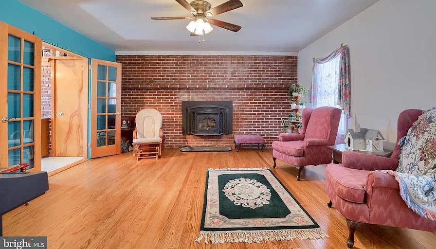 Victoria Greathouse's room