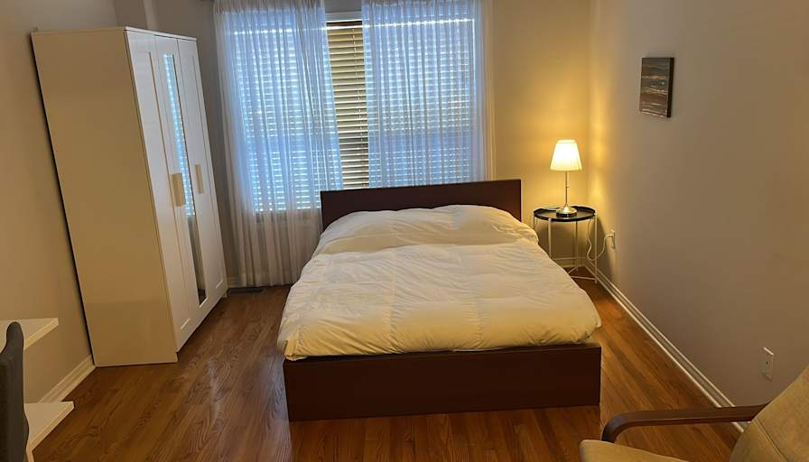 Vic's room