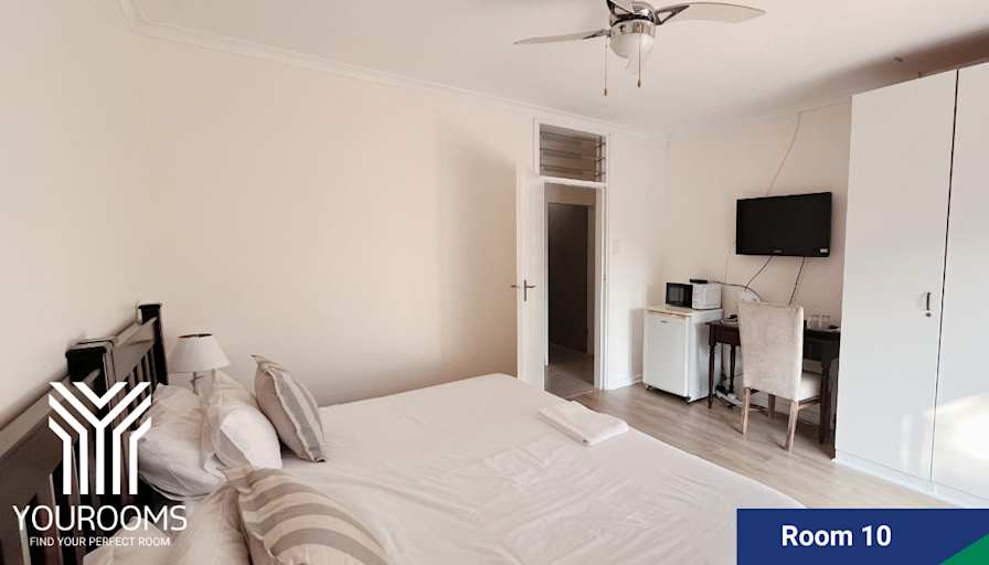 YouRooms's room