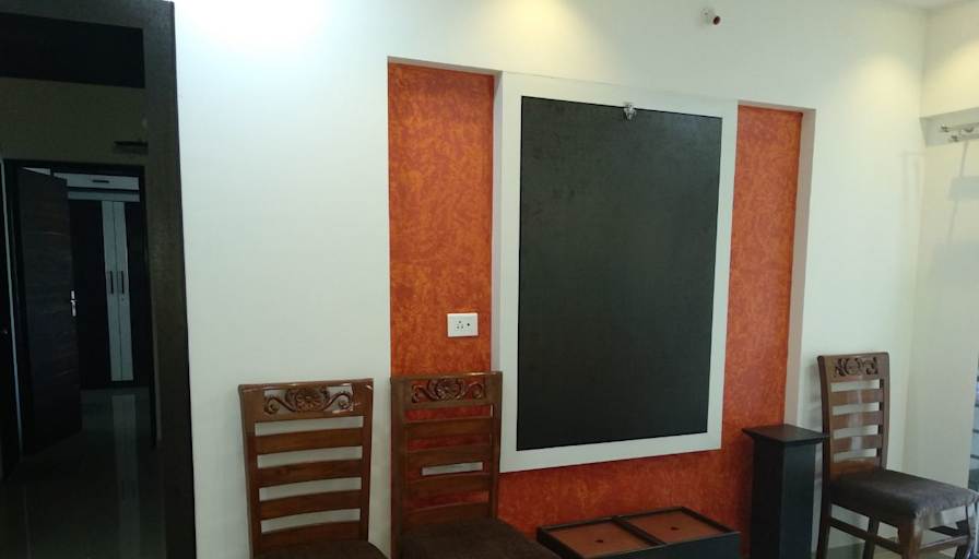 Meera Liz's room