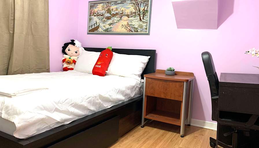 Varghe's room