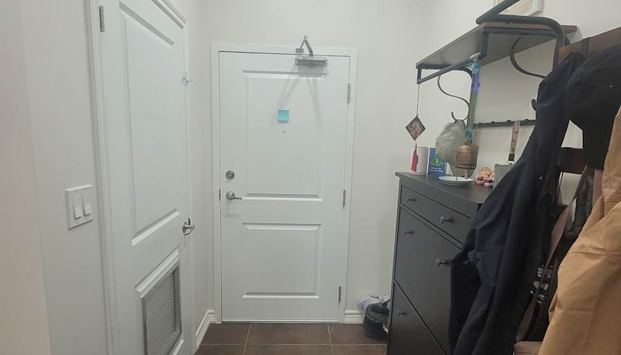 Shreya Shukla's room