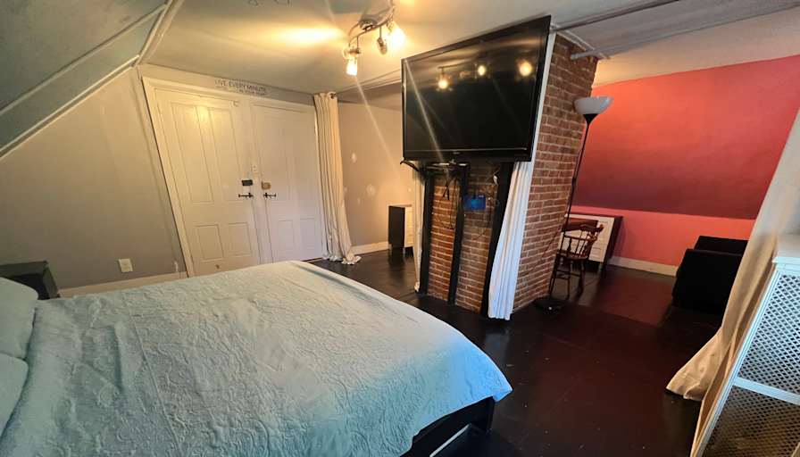 Krystal's room