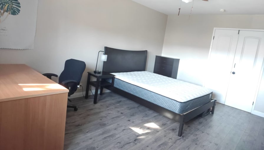 Ying's room